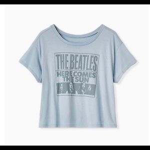 NWT Size 0 Torrid The Beatles Here Comes The Sun Light Blue Crop Crew Tee